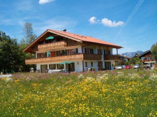 Gaestehaus Bernhard Крюн Екстер'єр фото